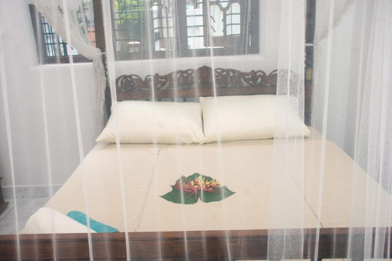 Winsi Villa Unawatuna Esterno foto