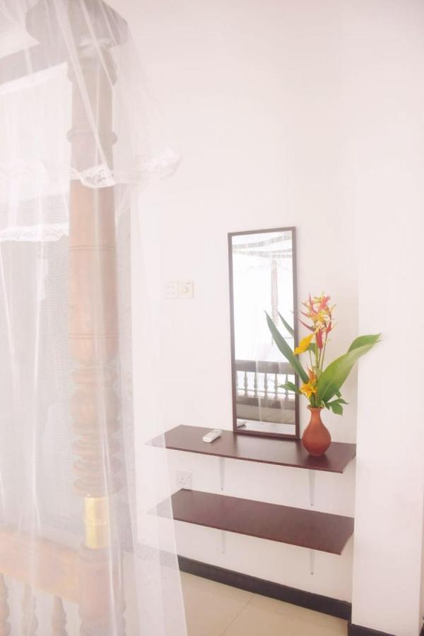Winsi Villa Unawatuna Esterno foto